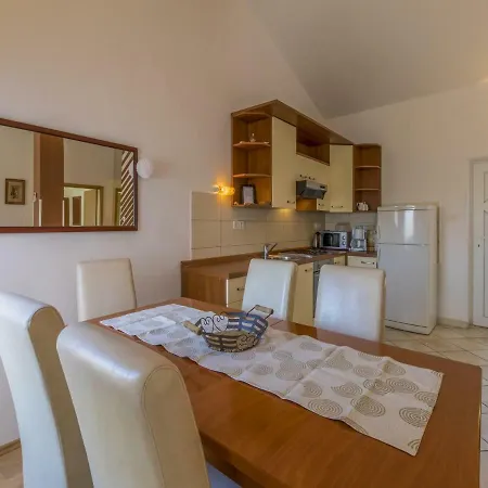 Apartment Barbara 2 Jadranovo